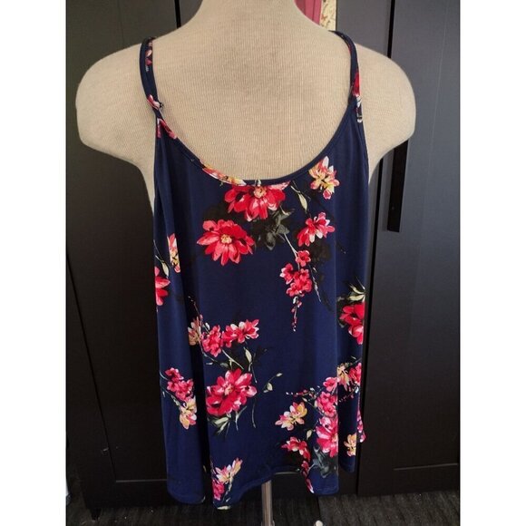 Papermoon Navy and Floral 3x women's summer Tank Top NWT - Picture 5 of 7